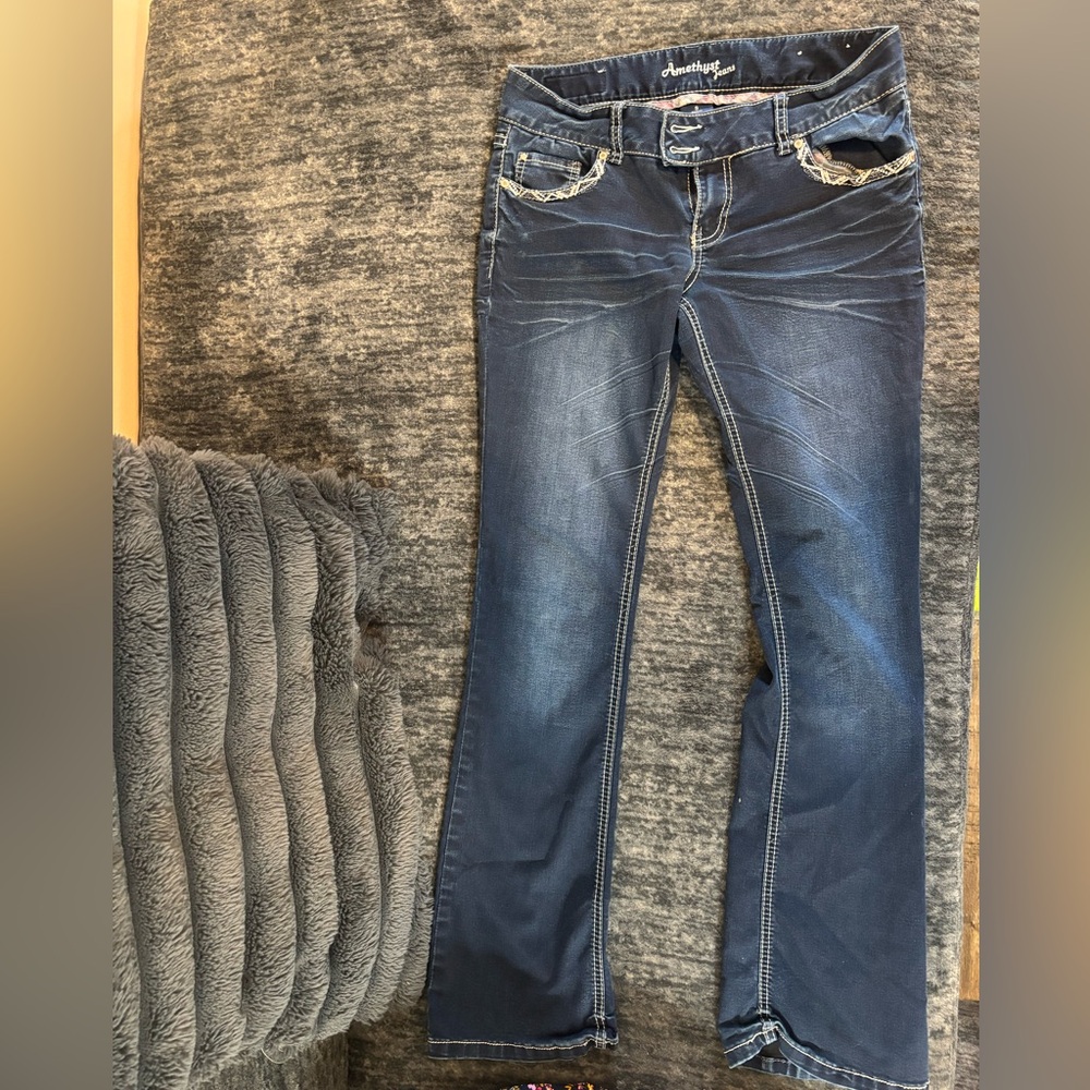 Amethyst Jeans in Deep Navy